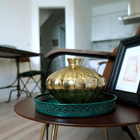 Seaview Apartment ตรีบูนย์ ภายนอก รูปภาพ