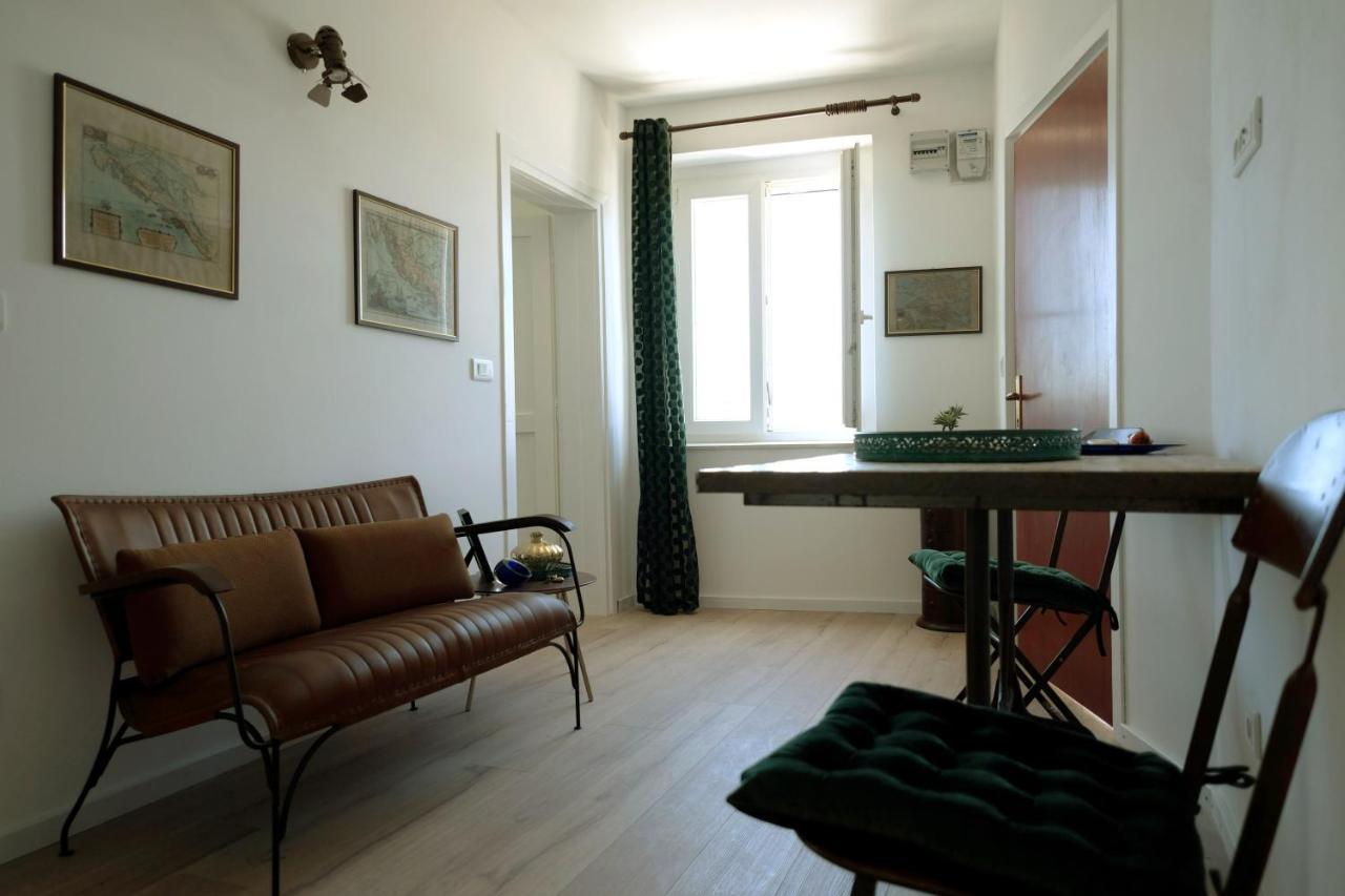 Seaview Apartment ตรีบูนย์ ภายนอก รูปภาพ